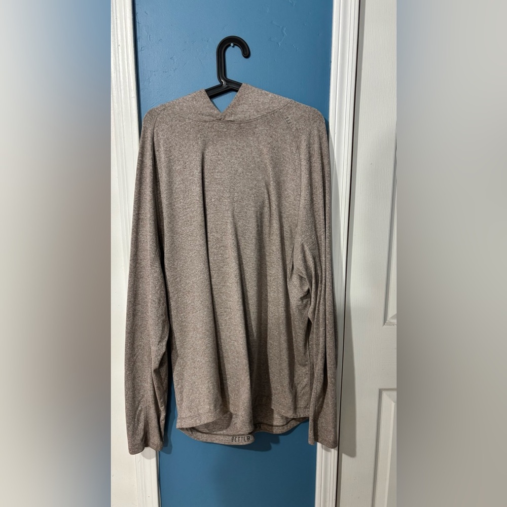 2xl license to Train hoodie